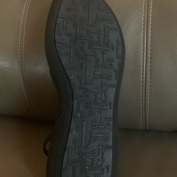 Elle leather platform sandals. - Picture 3 of 3